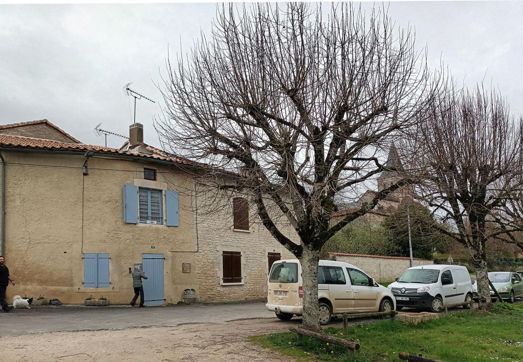 Au Bord De La Riviere Apartamento Verteuil-sur-Charente Exterior foto